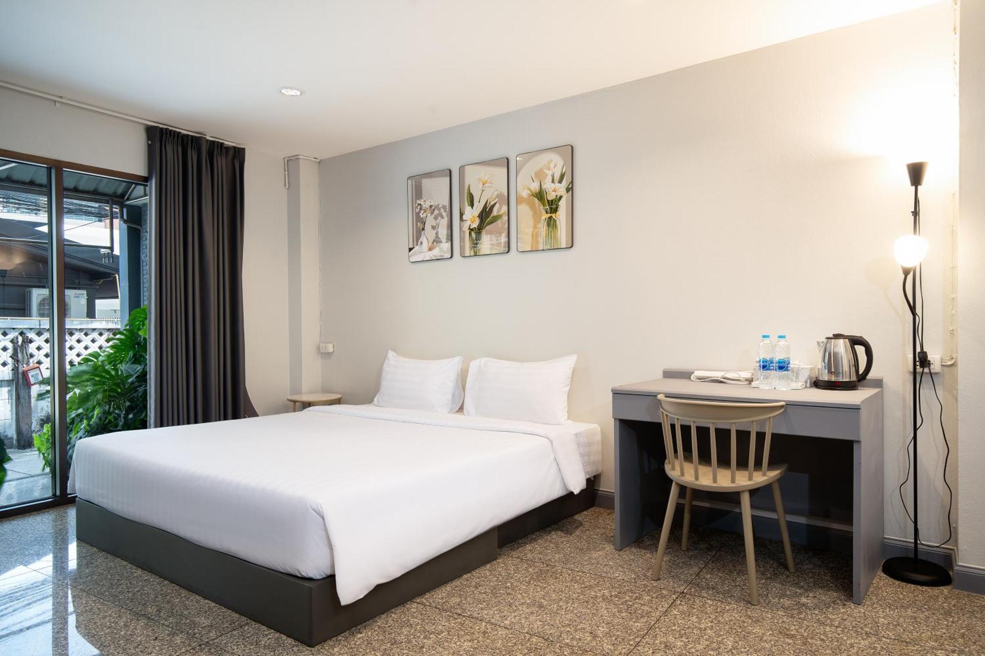Capitel Rama 4 Aparthotel Bangkok Exteriör bild